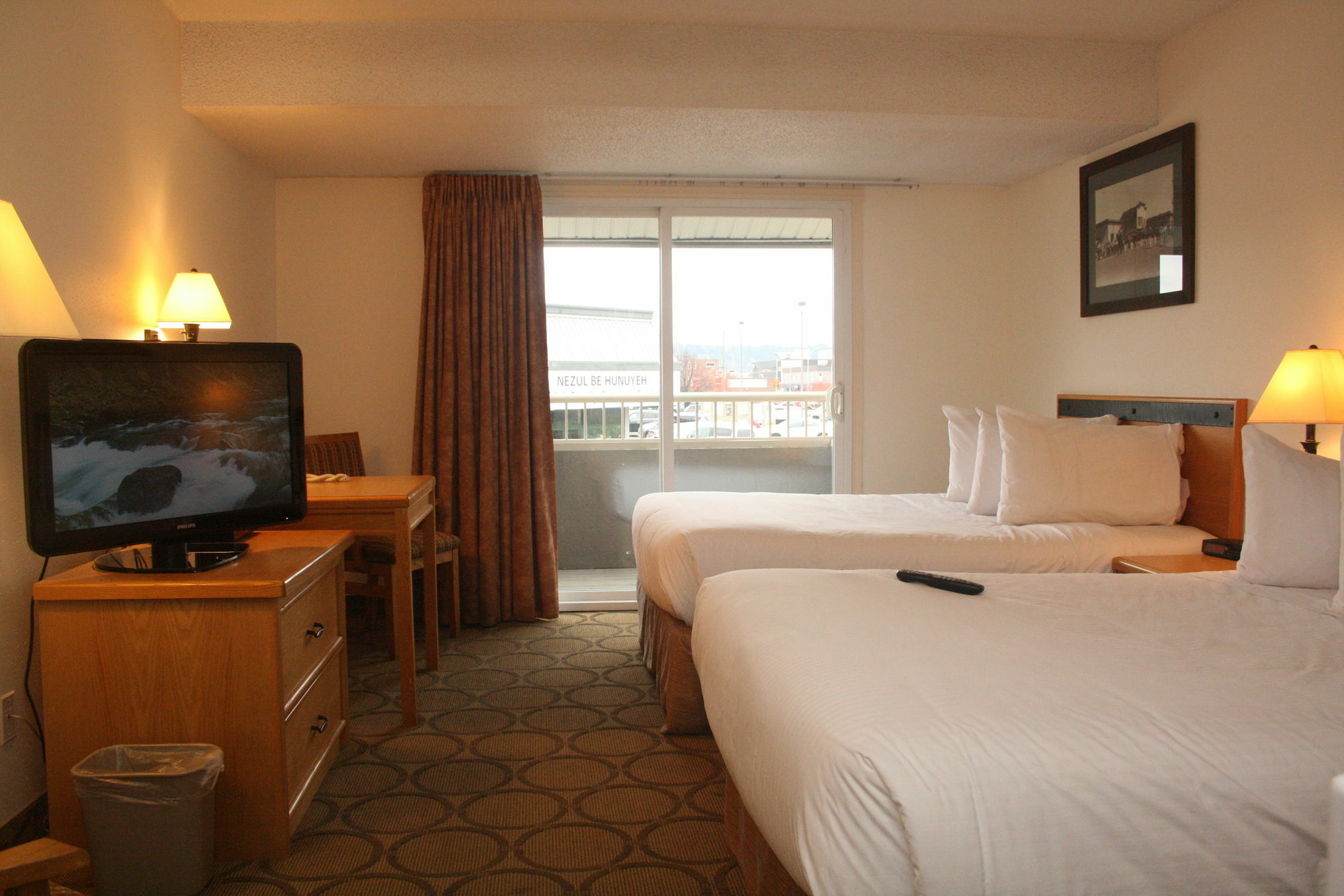 Econo Lodge Prince George Buitenkant foto
